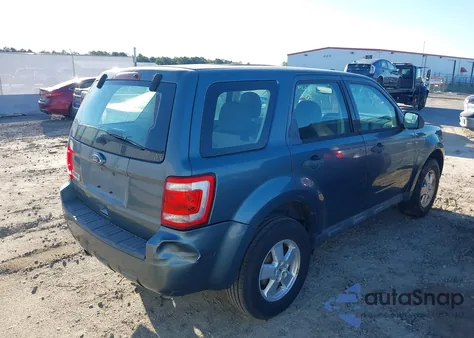 2012 Ford Escape Xls из США, поврежденный, VIN 1FMCU0C76CKB38771